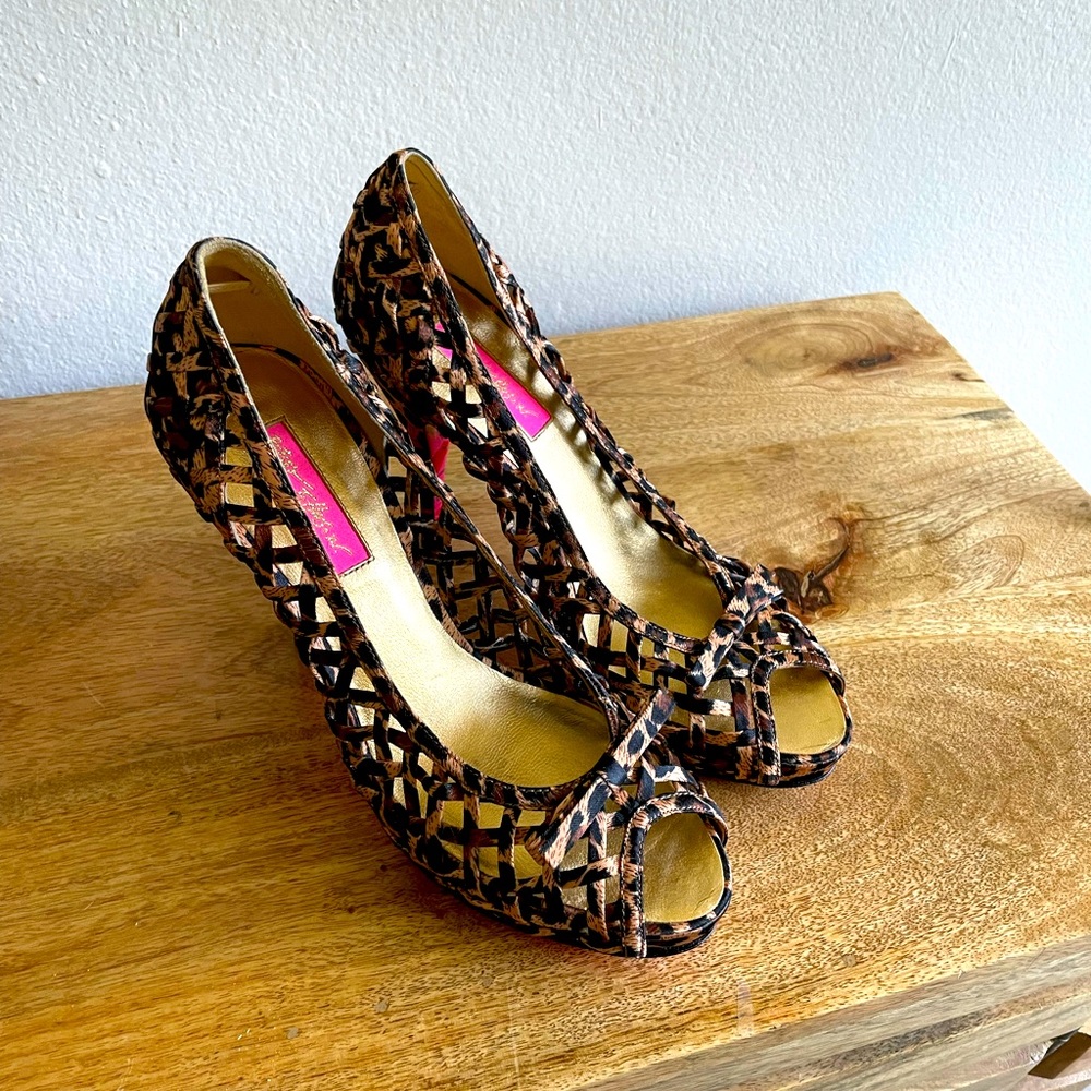 Satin leopard print Betsy Johnson peekaboo high heels